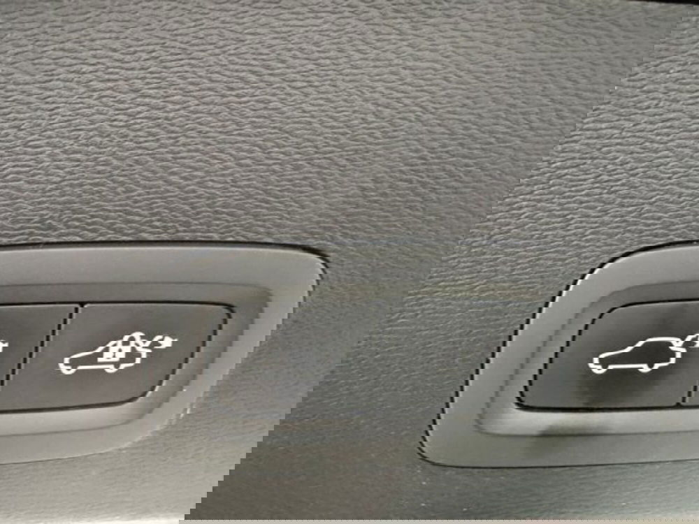 Volvo XC40 usata a Cuneo (9)