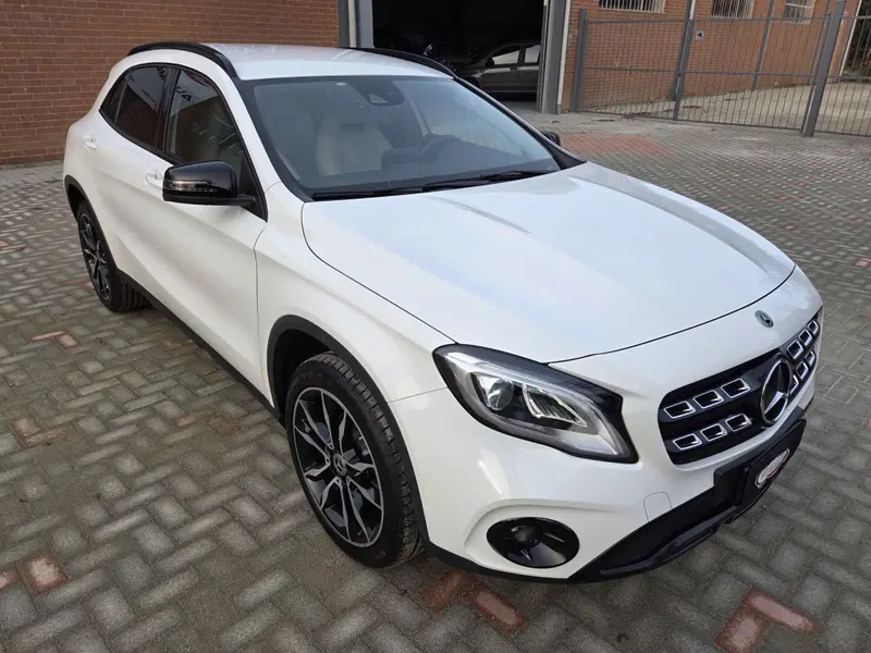 Mercedes-Benz GLA SUV usata a Torino (2)