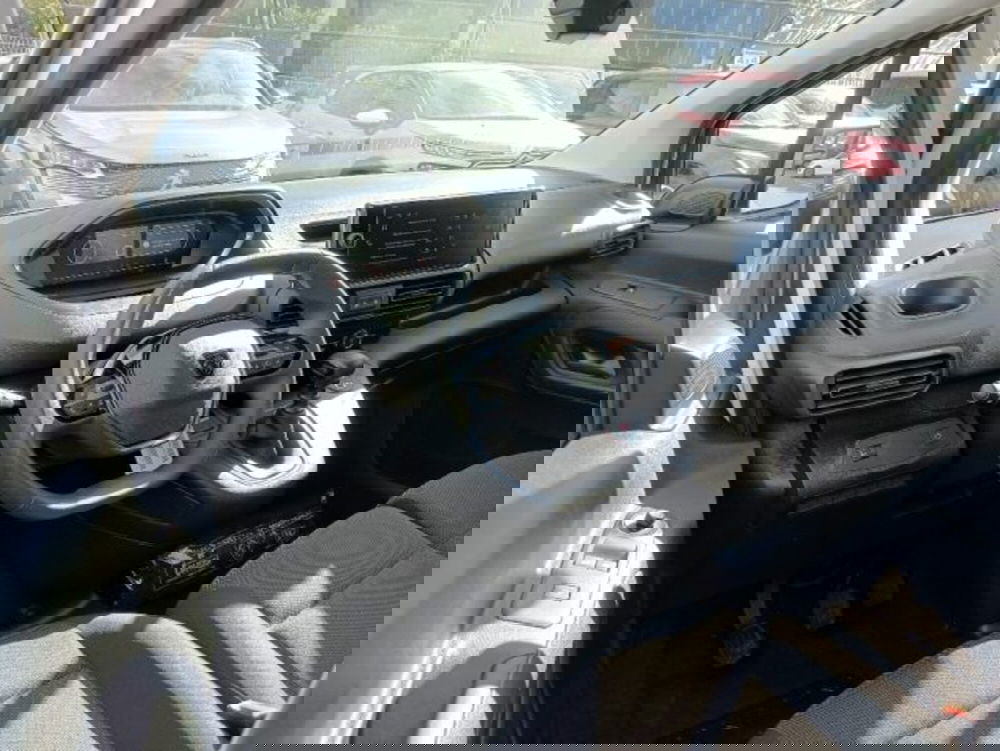 Peugeot Partner Furgone nuova a Brescia (6)