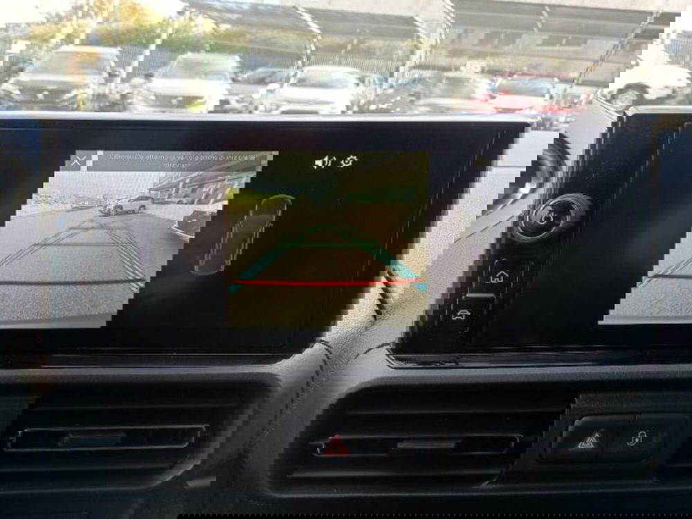 Peugeot Partner Furgone nuova a Brescia (9)