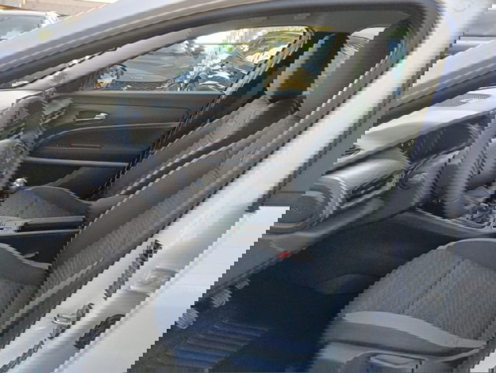 Jeep Avenger nuova a Brescia (8)