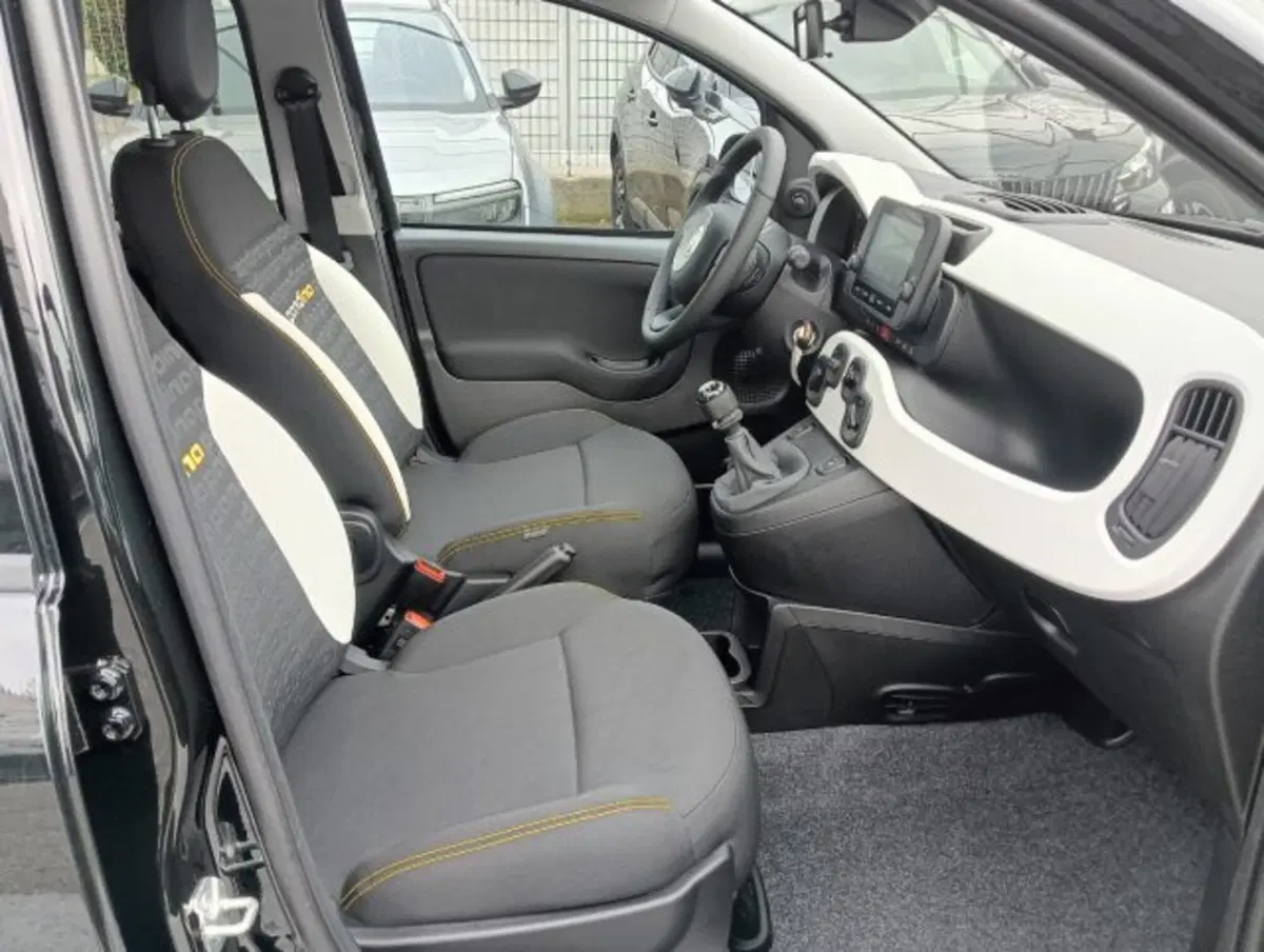Fiat Panda Cross nuova a Brescia (19)