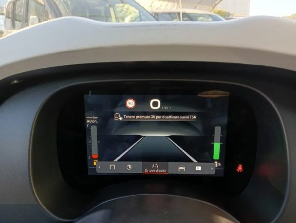Fiat Panda Cross nuova a Brescia (7)
