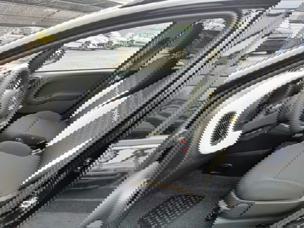 Fiat Panda Cross nuova a Brescia (9)