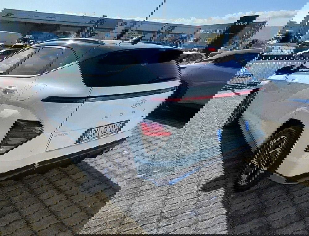 Hyundai Kona usata a Cosenza (7)