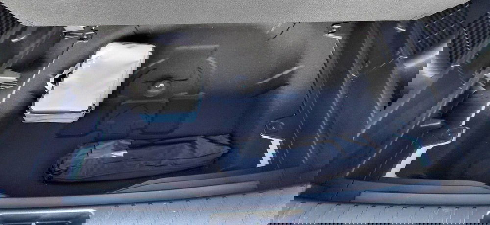 Hyundai Kona usata a Cosenza (17)