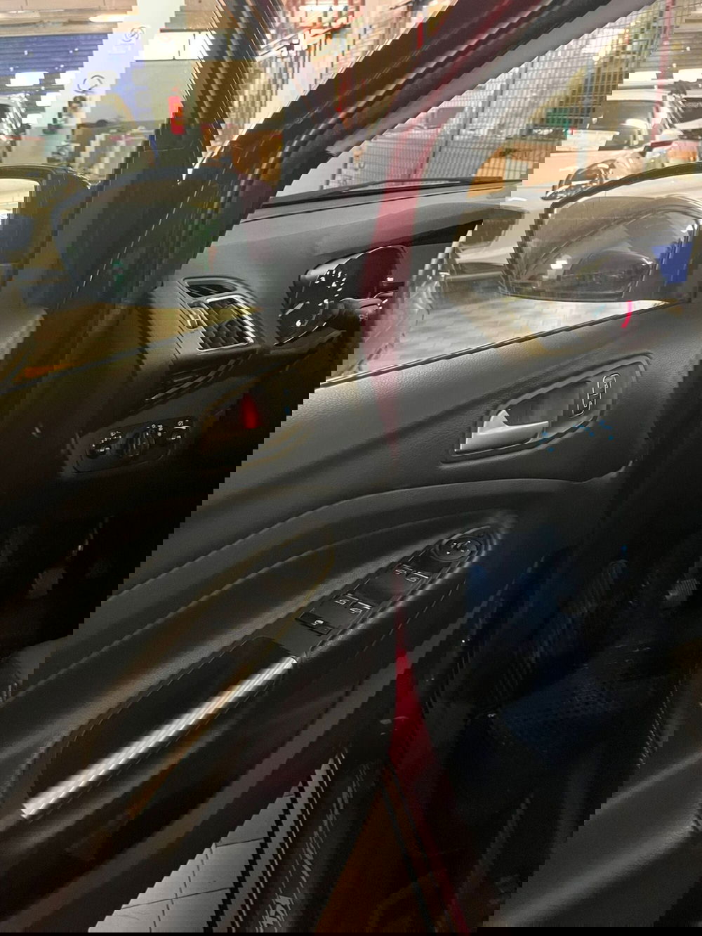 Ford Kuga usata a Cagliari (4)