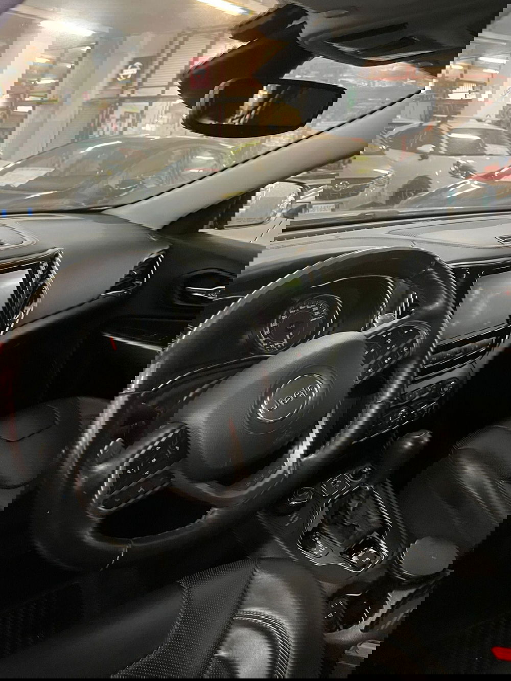 Jeep Cherokee usata a Cagliari (8)