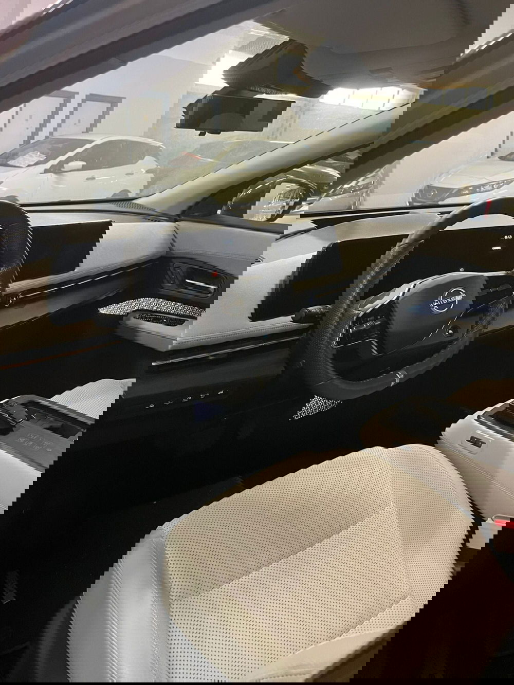 Nissan Ariya usata a Cagliari (5)