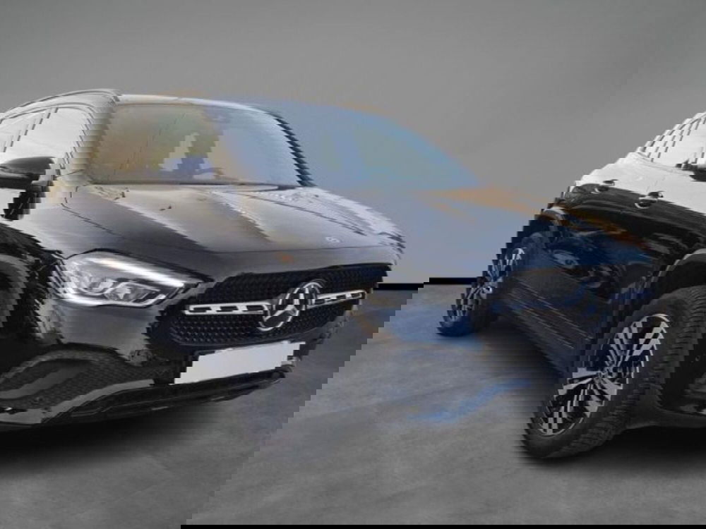 Mercedes-Benz GLA SUV usata a Verona (14)