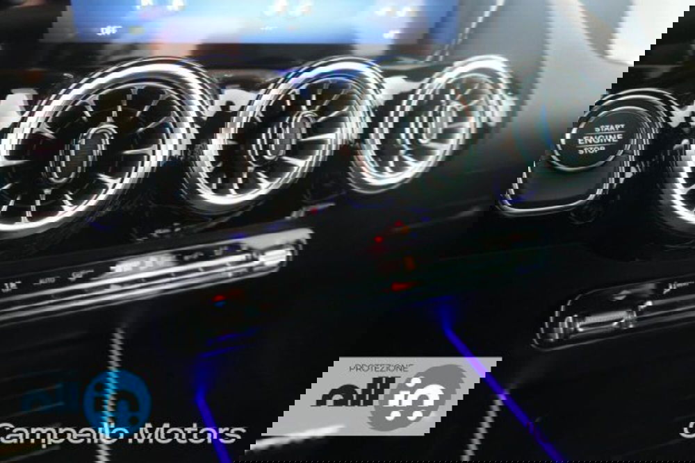 Mercedes-Benz Classe B nuova a Venezia (12)