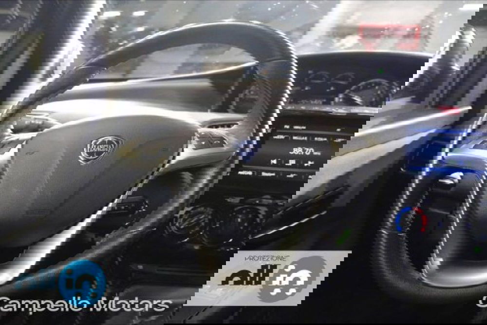 Lancia Ypsilon usata a Venezia (7)