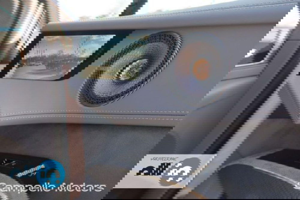 Lotus Eletre usata a Venezia (16)