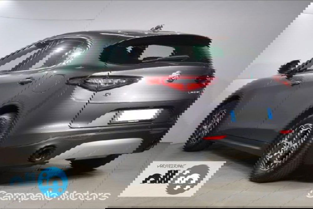 Alfa Romeo Stelvio usata a Venezia (3)