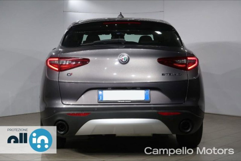 Alfa Romeo Stelvio usata a Venezia (4)