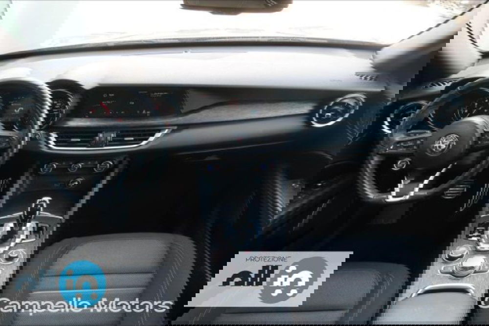 Alfa Romeo Stelvio usata a Venezia (7)