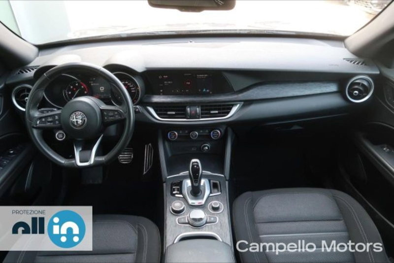 Alfa Romeo Stelvio usata a Venezia (7)