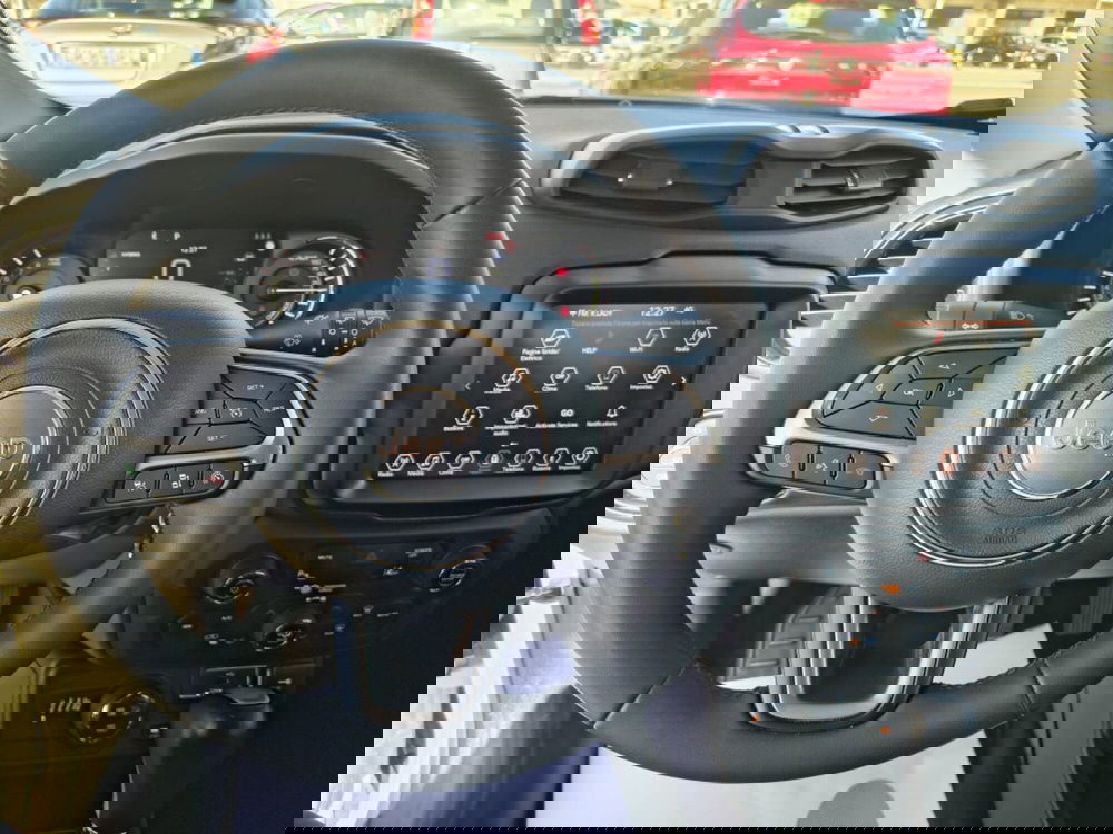 Jeep Renegade usata a Firenze (17)