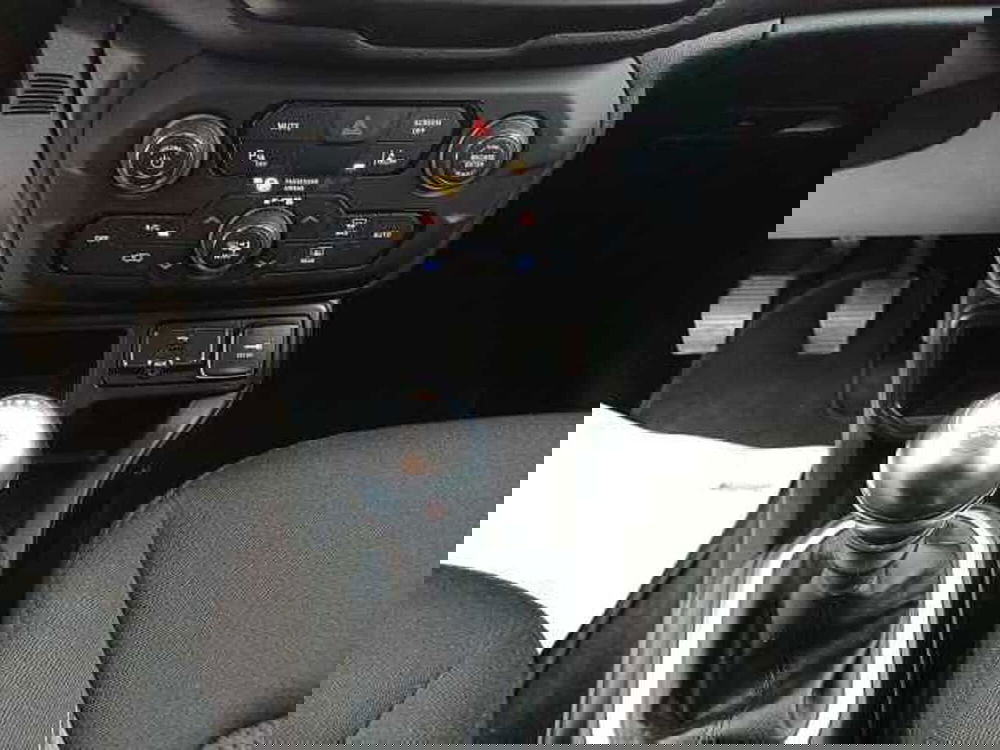 Jeep Renegade usata a Venezia (14)