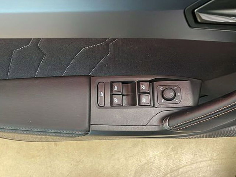 Cupra Leon Station Wagon usata a Vicenza (17)
