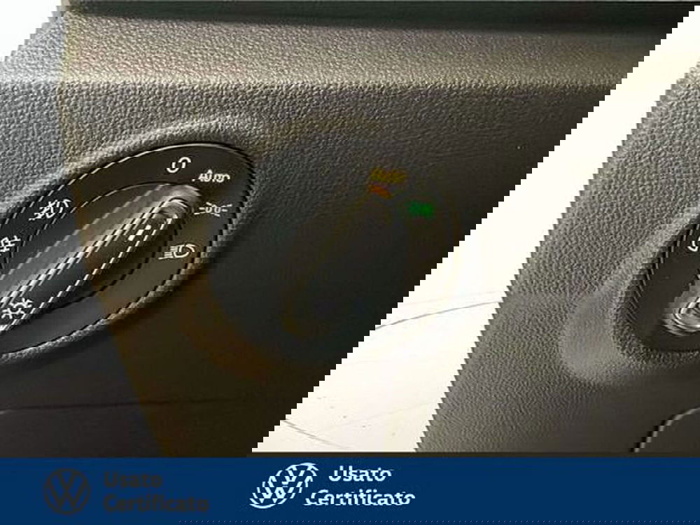 Volkswagen T-Roc usata a Vicenza (14)