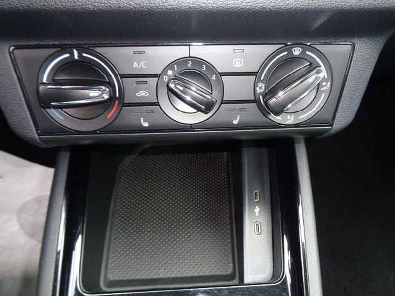 Skoda Kamiq usata a Treviso (15)