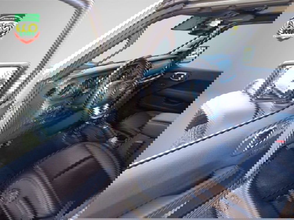 Jeep Wrangler Unlimited usata a Frosinone (9)