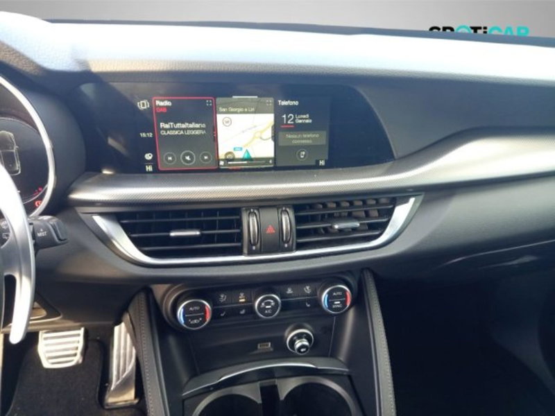 Alfa Romeo Stelvio usata a Frosinone (9)
