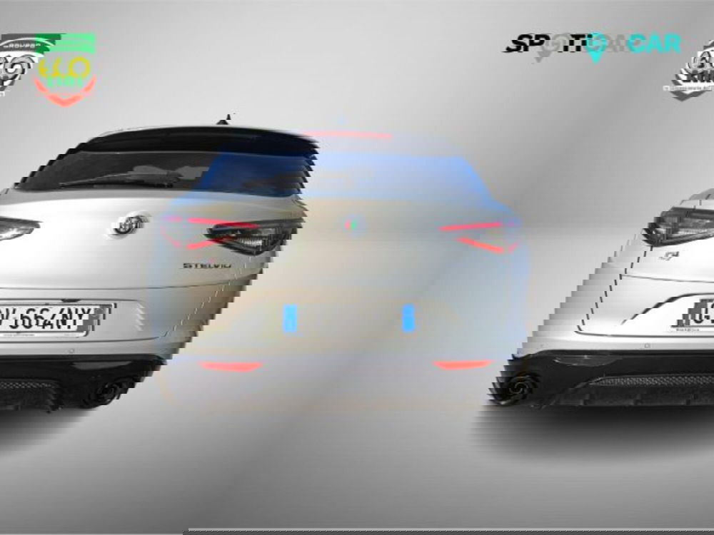 Alfa Romeo Stelvio usata a Frosinone (5)