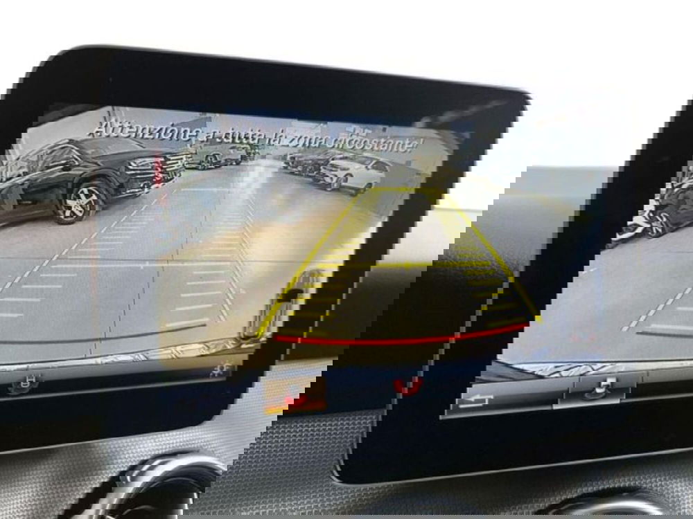 Mercedes-Benz GLA SUV usata a Verona (12)