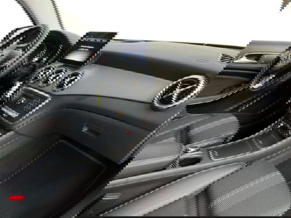 Mercedes-Benz GLA SUV usata a Verona (16)
