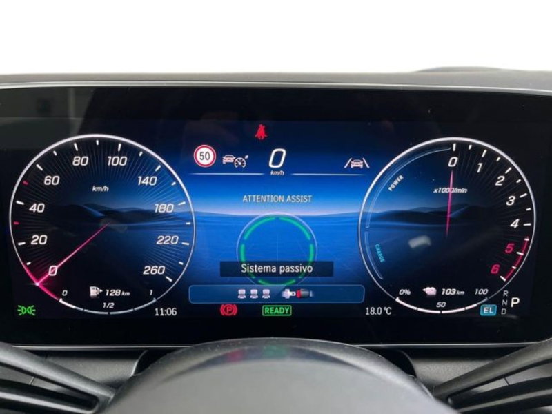 Mercedes-Benz GLC nuova a Verona (6)