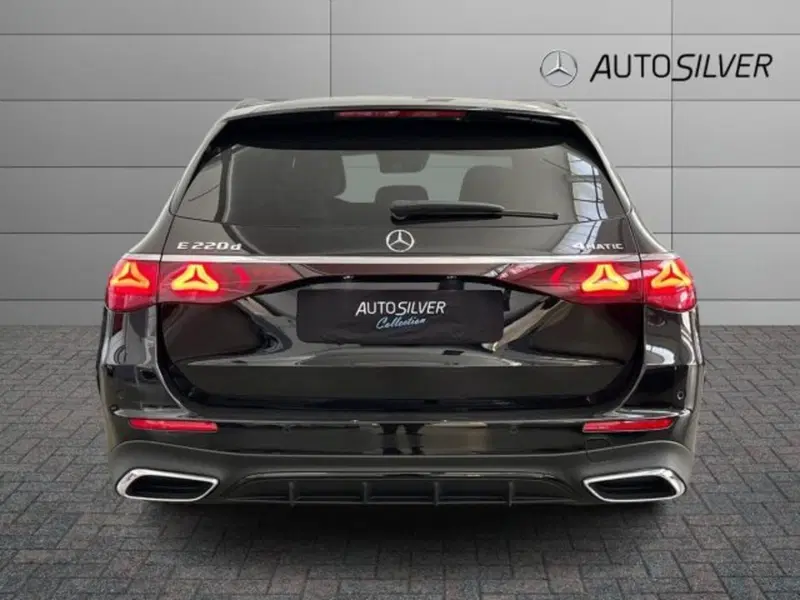 Mercedes-Benz Classe E Station Wagon nuova a Verona (4)