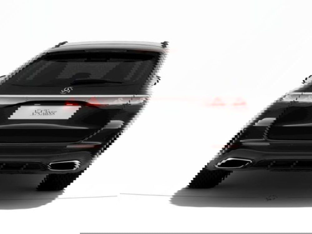 Mercedes-Benz Classe E Station Wagon nuova a Verona (4)