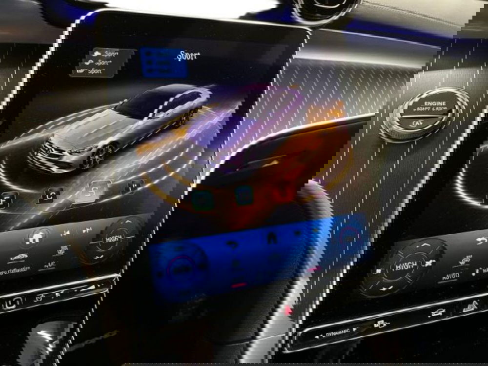 Mercedes-Benz Classe C nuova a Verona (13)