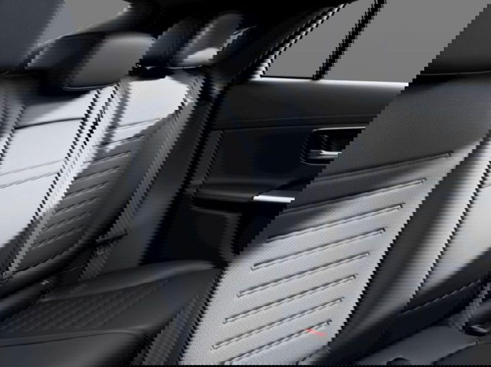 Mercedes-Benz GLC nuova a Verona (7)