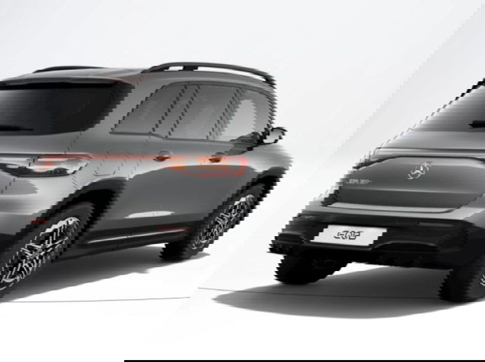 Mercedes-Benz EQB nuova a Verona (2)