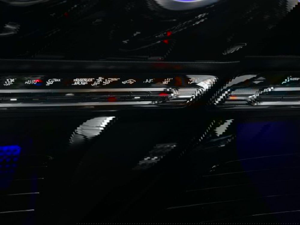 Mercedes-Benz Classe A Sedan nuova a Verona (14)