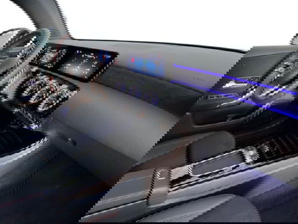 Mercedes-Benz Classe A Sedan nuova a Verona (15)