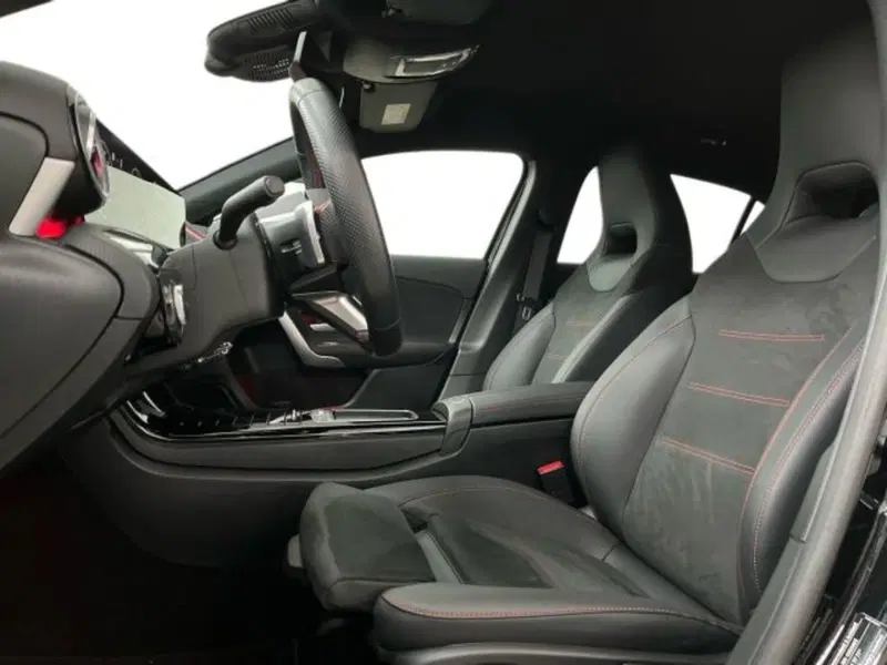 Mercedes-Benz Classe A Sedan nuova a Verona (9)