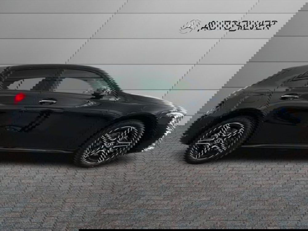 Mercedes-Benz Classe A Sedan nuova a Verona (5)