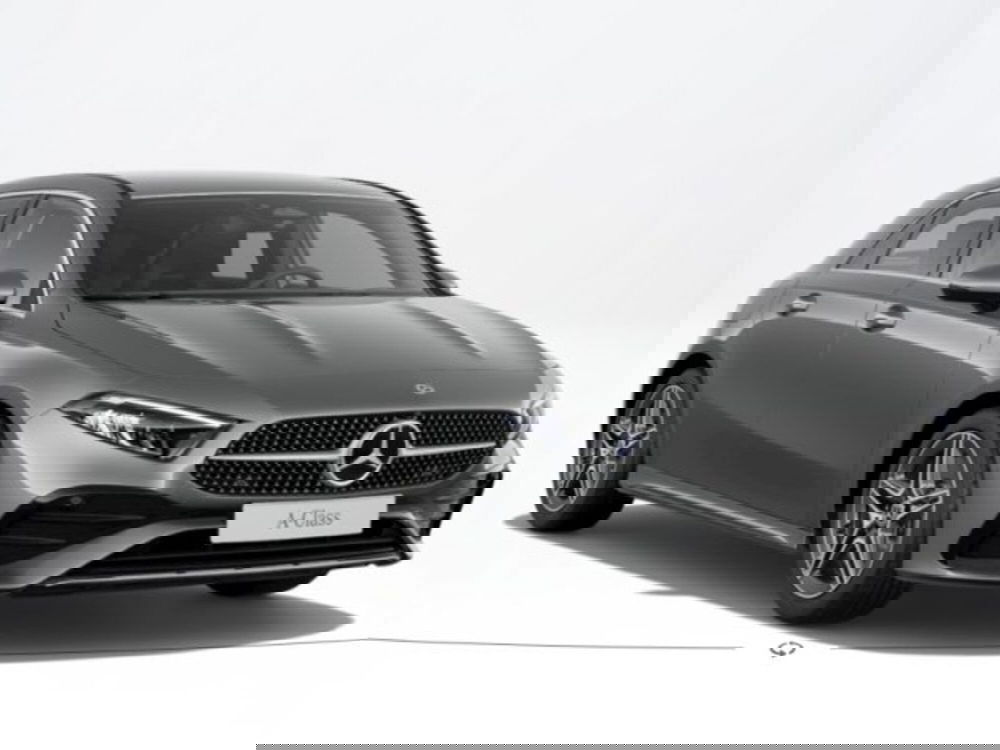 Mercedes-Benz Classe A Sedan nuova a Verona