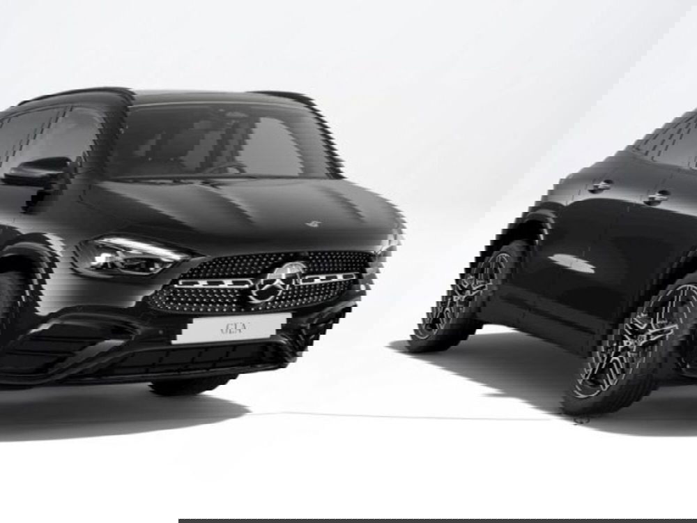 Mercedes-Benz GLA SUV nuova a Verona