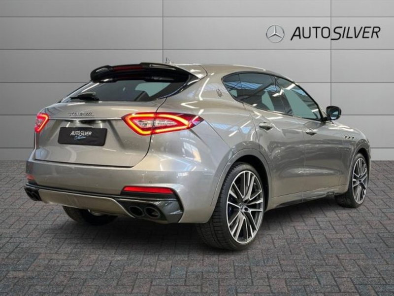 Maserati Levante usata a Verona (2)