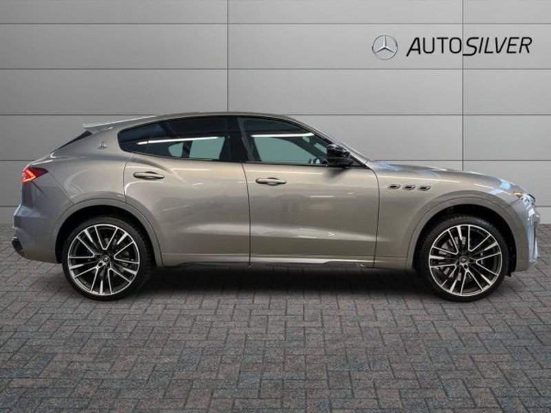 Maserati Levante usata a Verona (5)