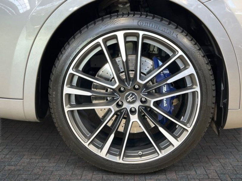 Maserati Levante usata a Verona (7)