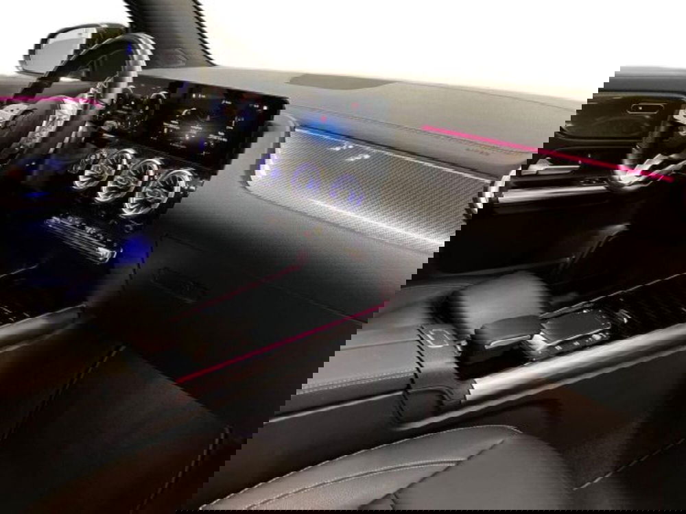 Mercedes-Benz GLA SUV usata a Verona (15)