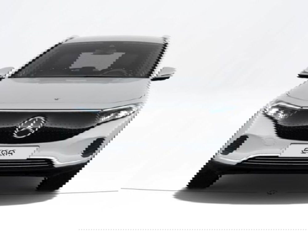 Mercedes-Benz EQA nuova a Verona (3)