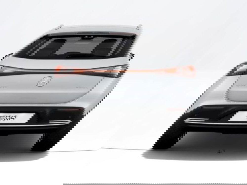 Mercedes-Benz EQA nuova a Verona (4)