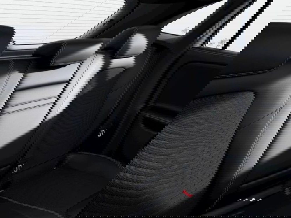 Mercedes-Benz EQA nuova a Verona (6)